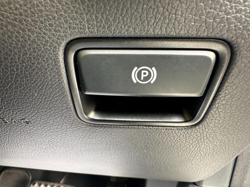 MERCEDES-BENZ M CLASS