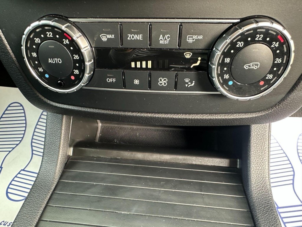 MERCEDES-BENZ M CLASS