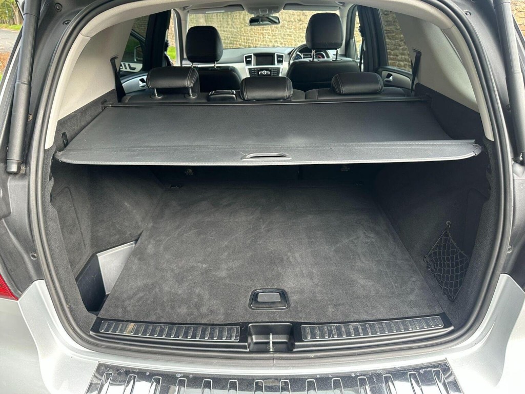 MERCEDES-BENZ M CLASS