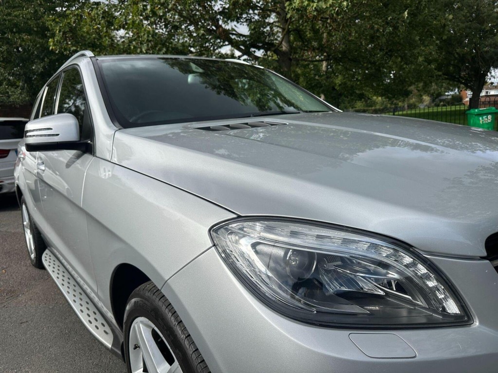 MERCEDES-BENZ M CLASS