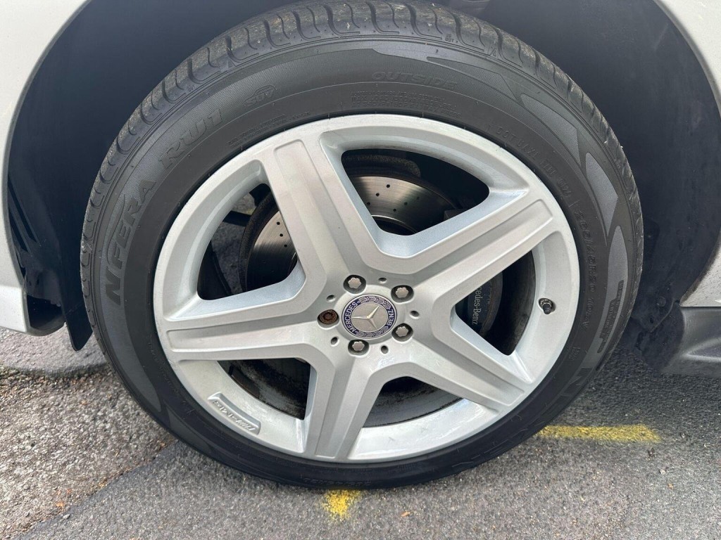 MERCEDES-BENZ M CLASS