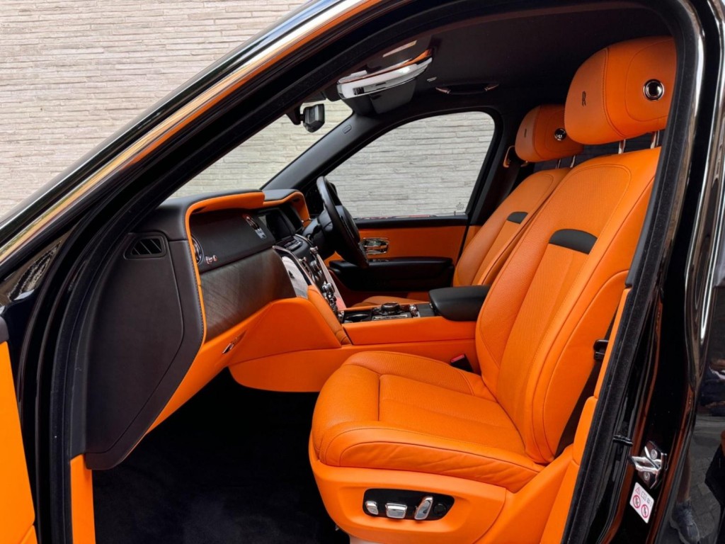 ROLLS-ROYCE CULLINAN