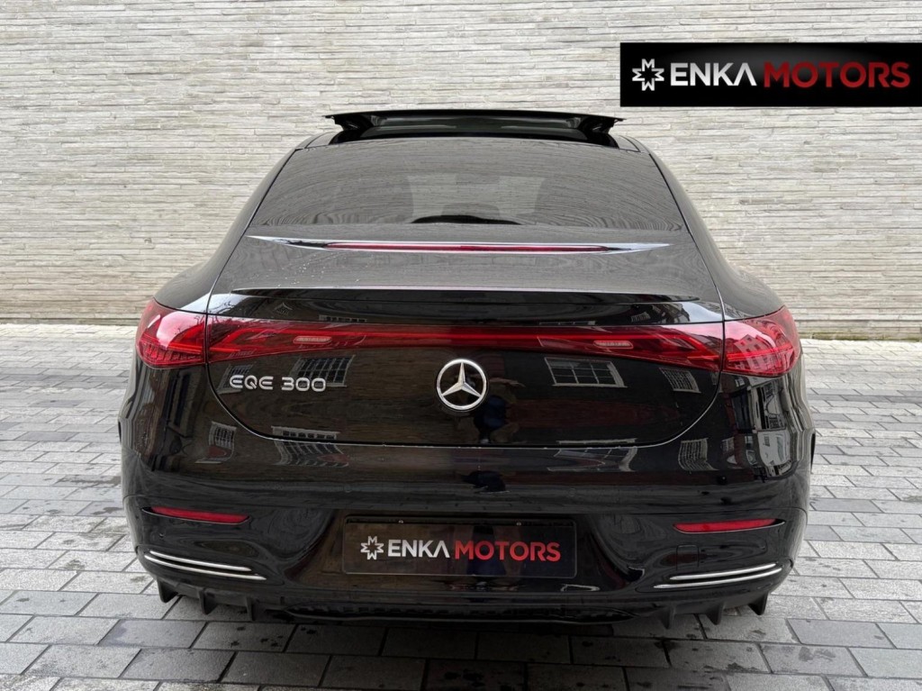 MERCEDES-BENZ EQE