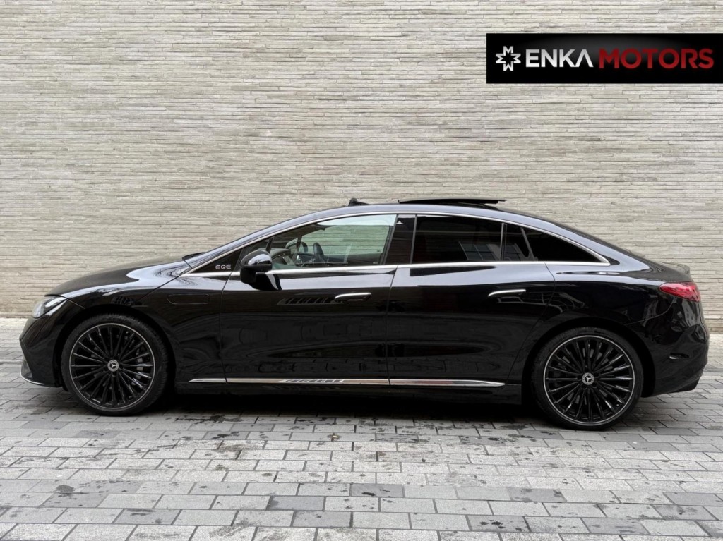 MERCEDES-BENZ EQE