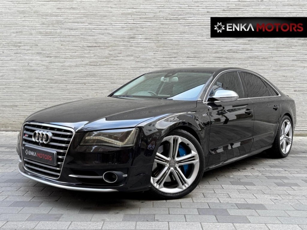 AUDI S8