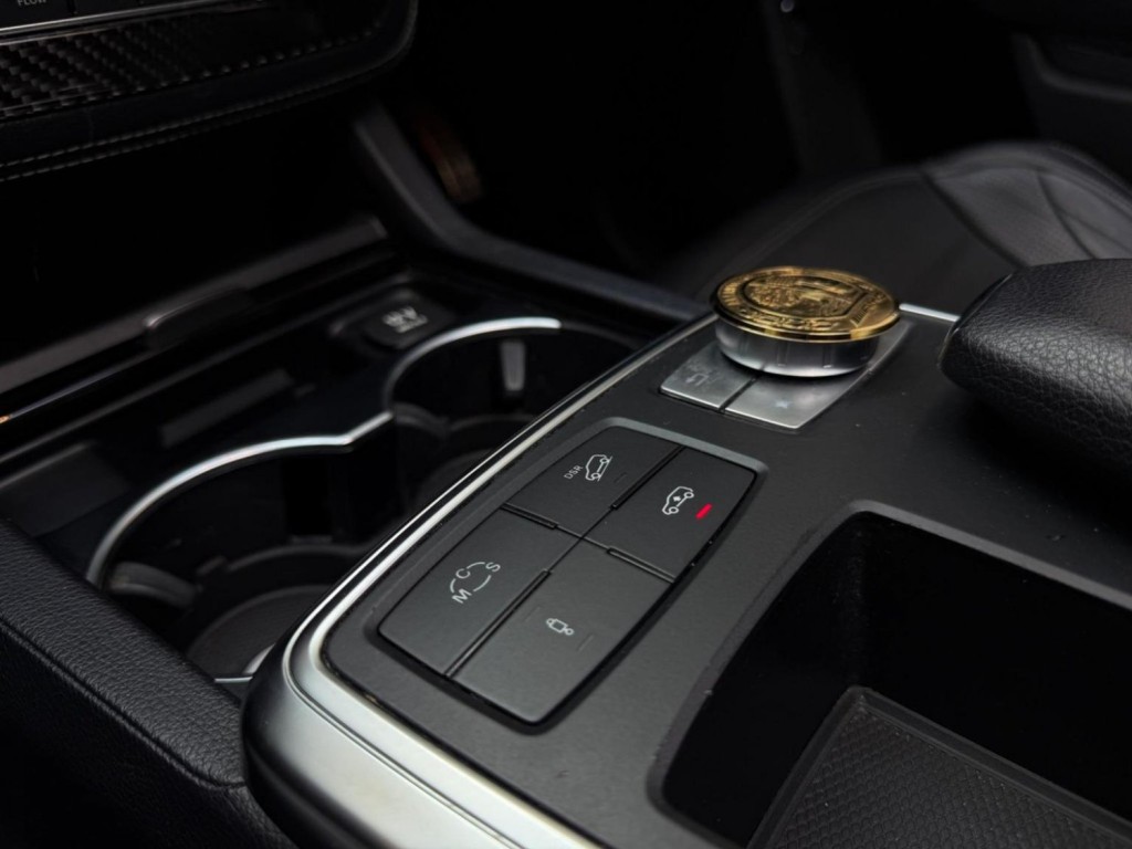 MERCEDES-BENZ M CLASS