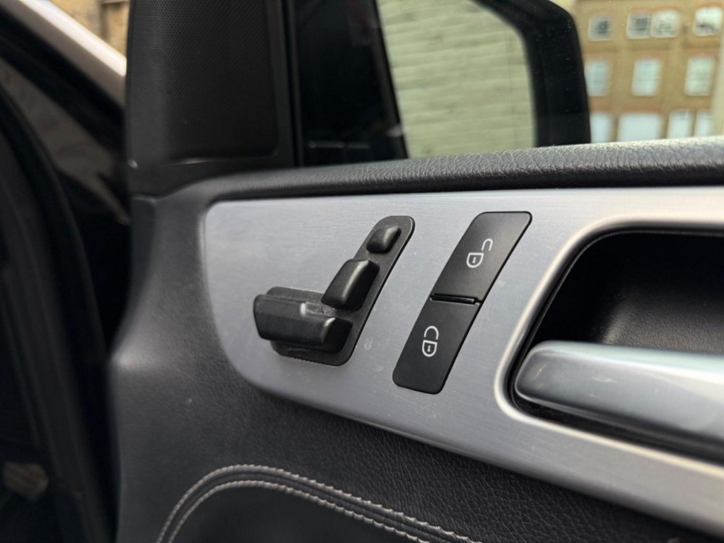 MERCEDES-BENZ M CLASS