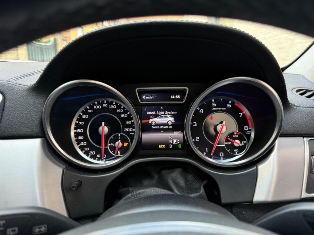 MERCEDES-BENZ M CLASS