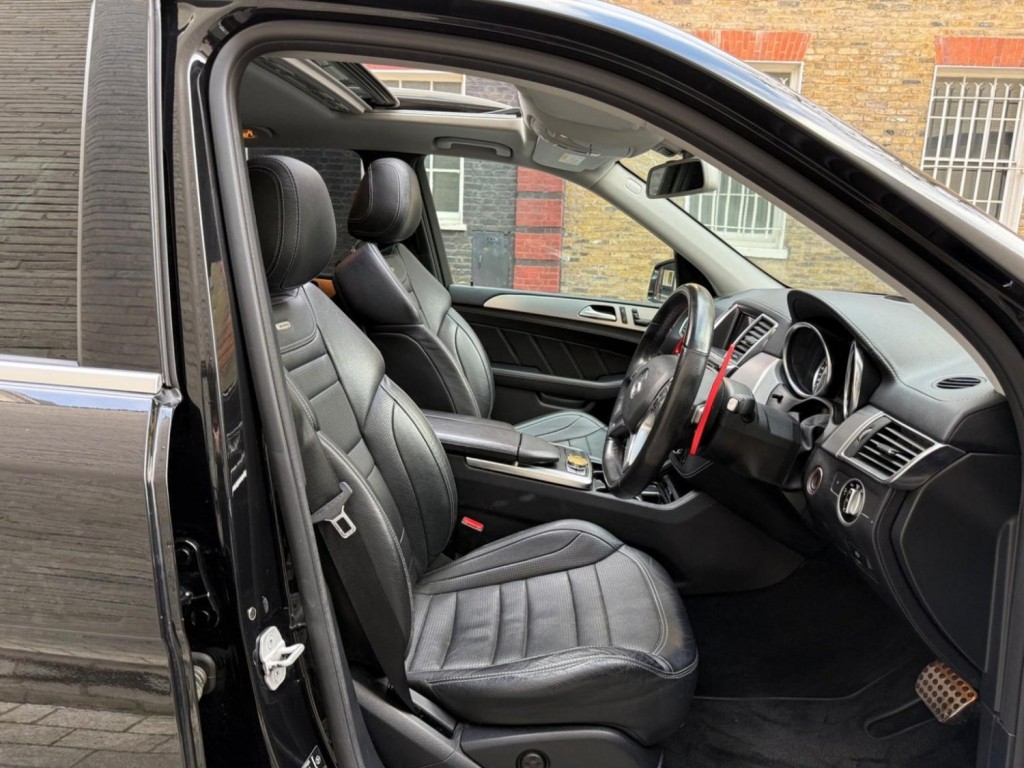 MERCEDES-BENZ M CLASS