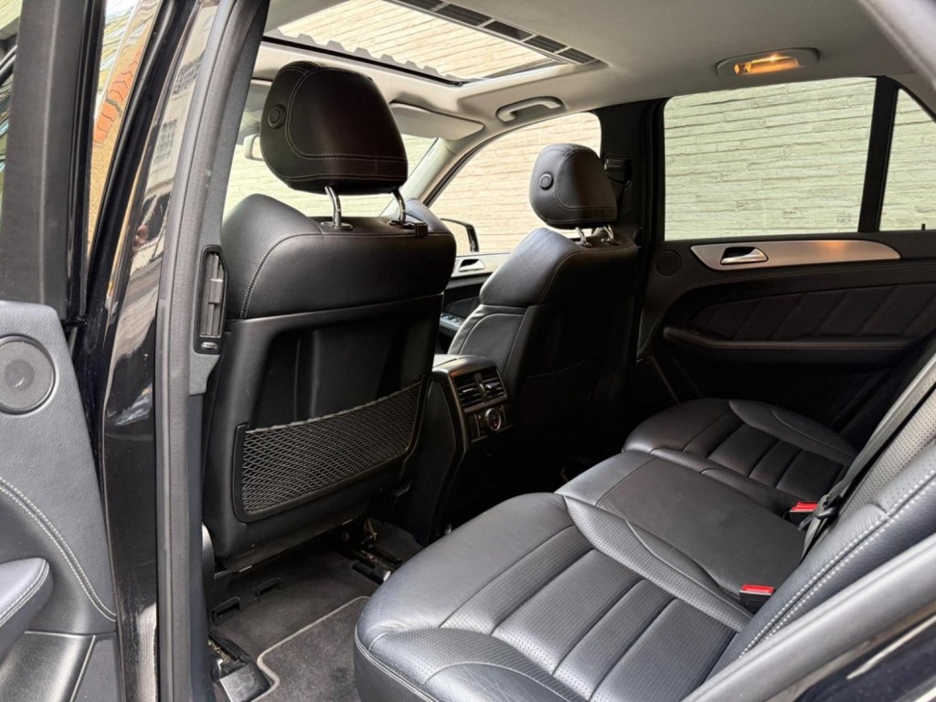 MERCEDES-BENZ M CLASS