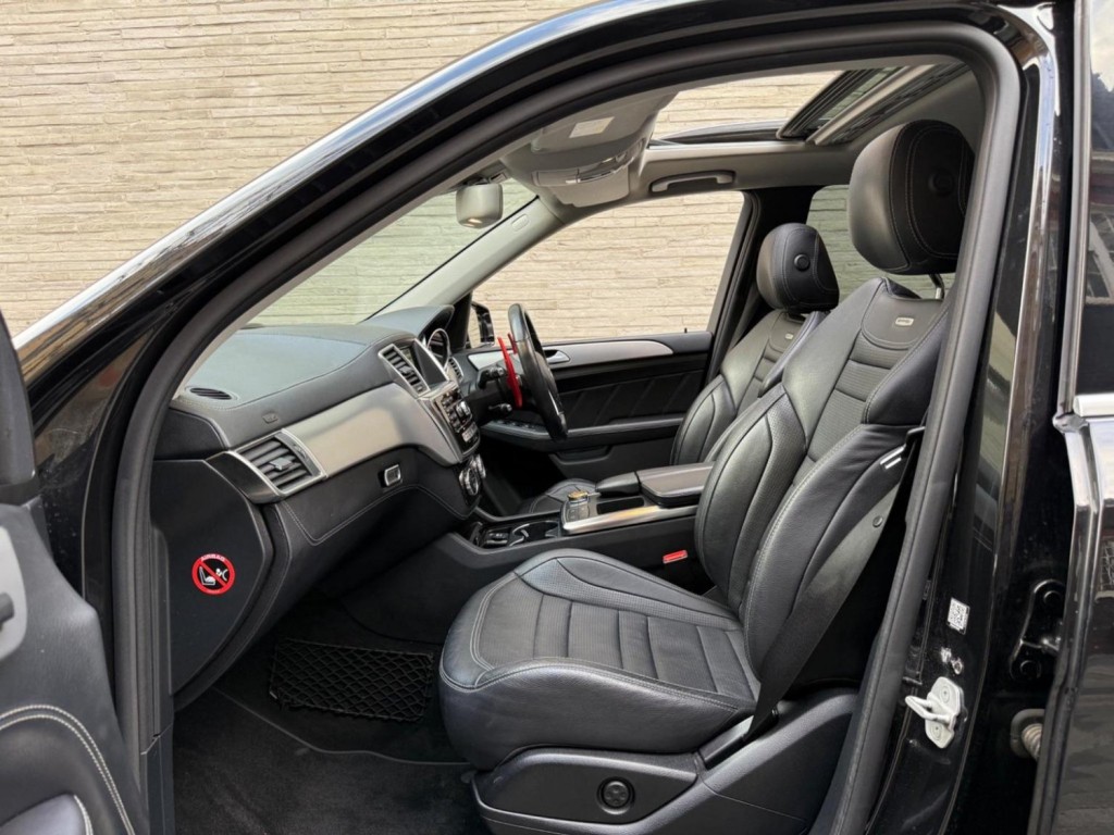 MERCEDES-BENZ M CLASS