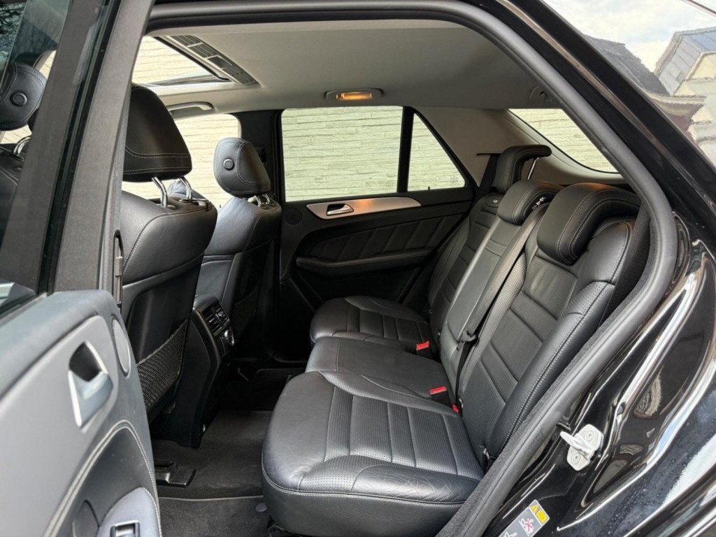 MERCEDES-BENZ M CLASS