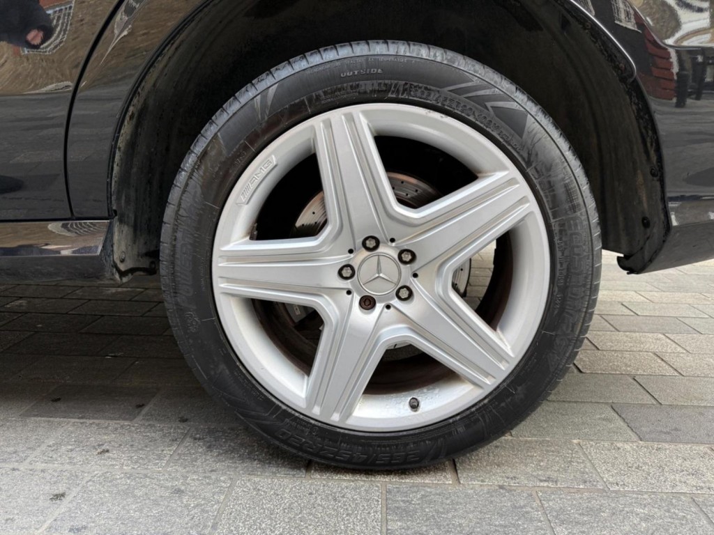 MERCEDES-BENZ M CLASS