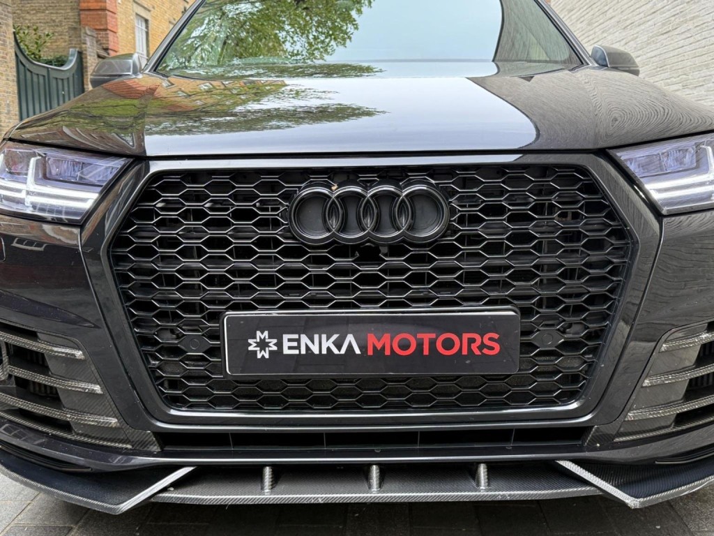AUDI SQ7