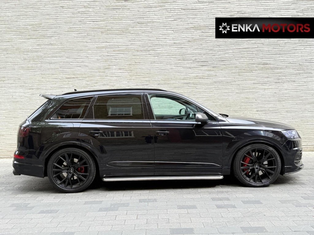 AUDI SQ7