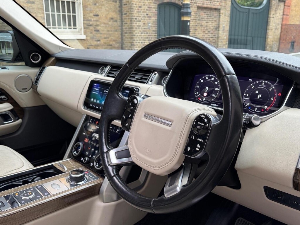 LAND ROVER RANGE ROVER