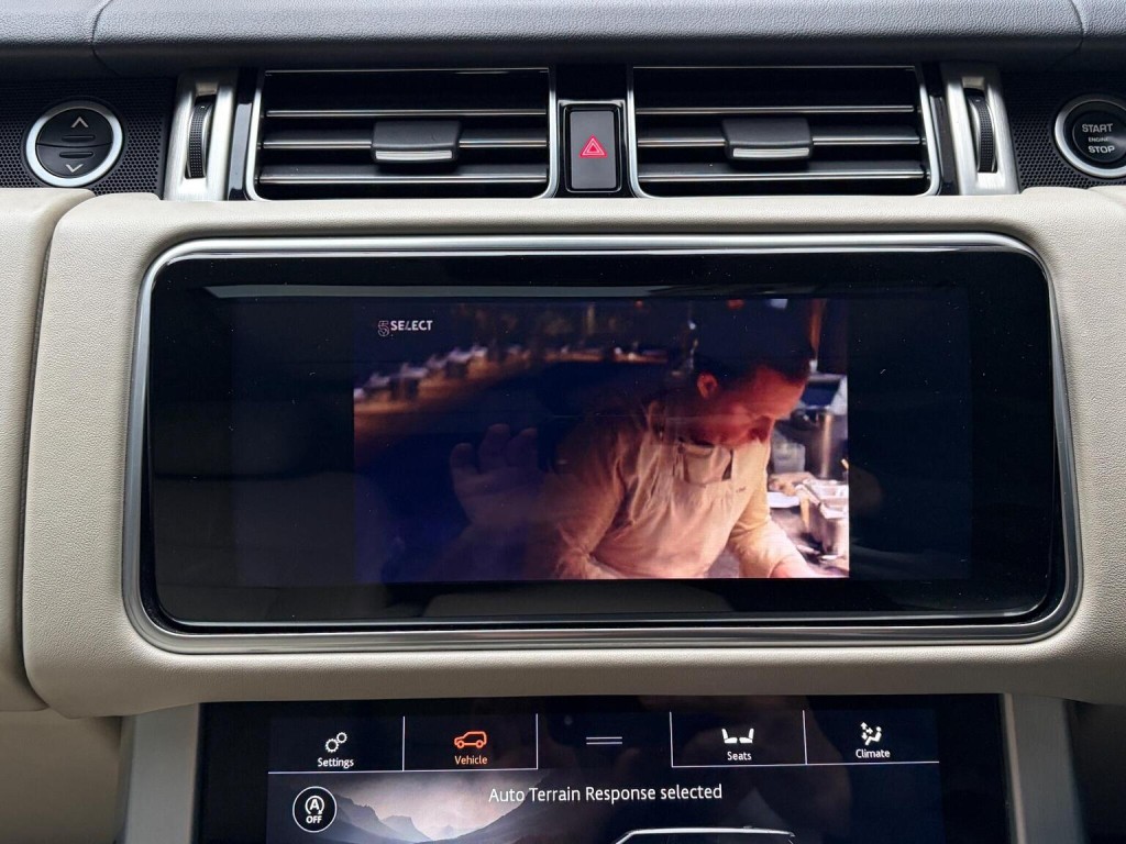 LAND ROVER RANGE ROVER