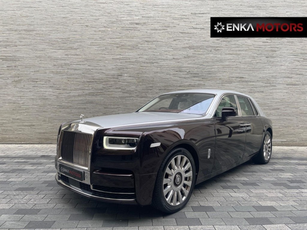 ROLLS-ROYCE PHANTOM