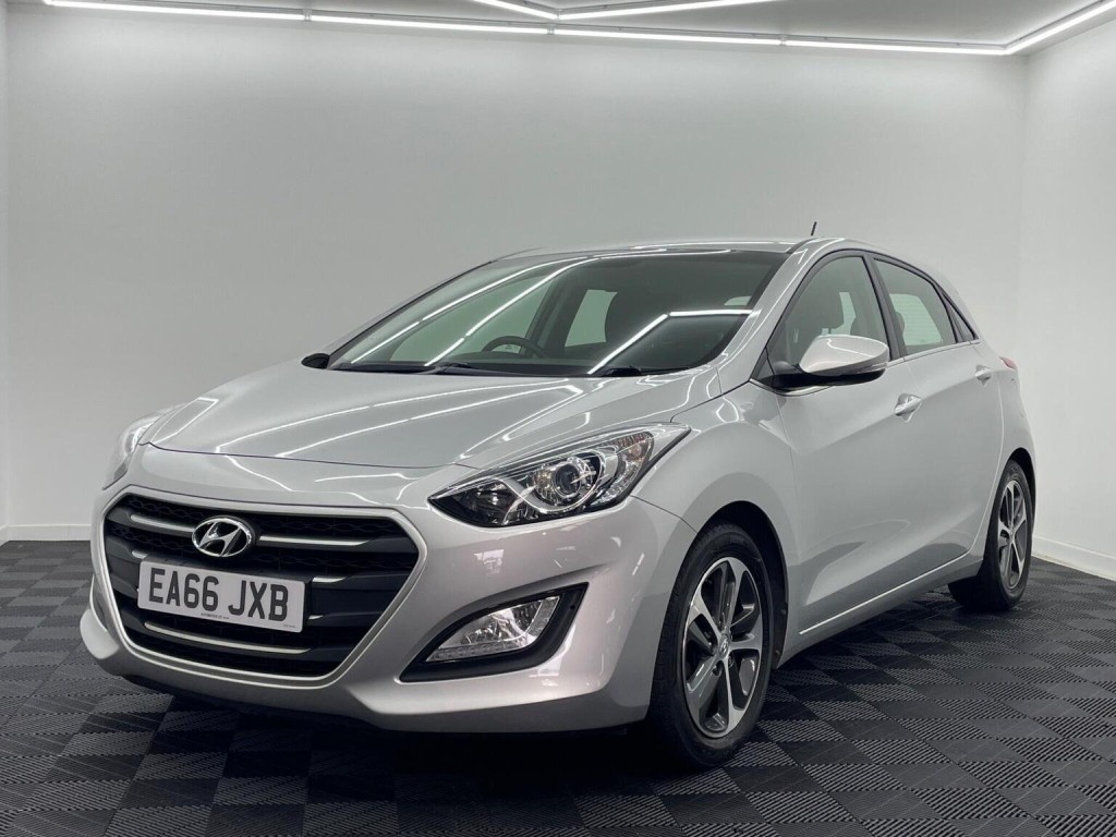 HYUNDAI I30