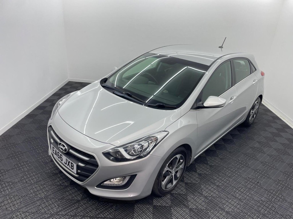 HYUNDAI I30