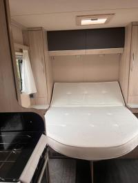 AUTO-TRAIL 