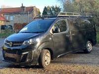 VAUXHALL VIVARO