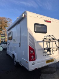 AUTO-TRAIL 
