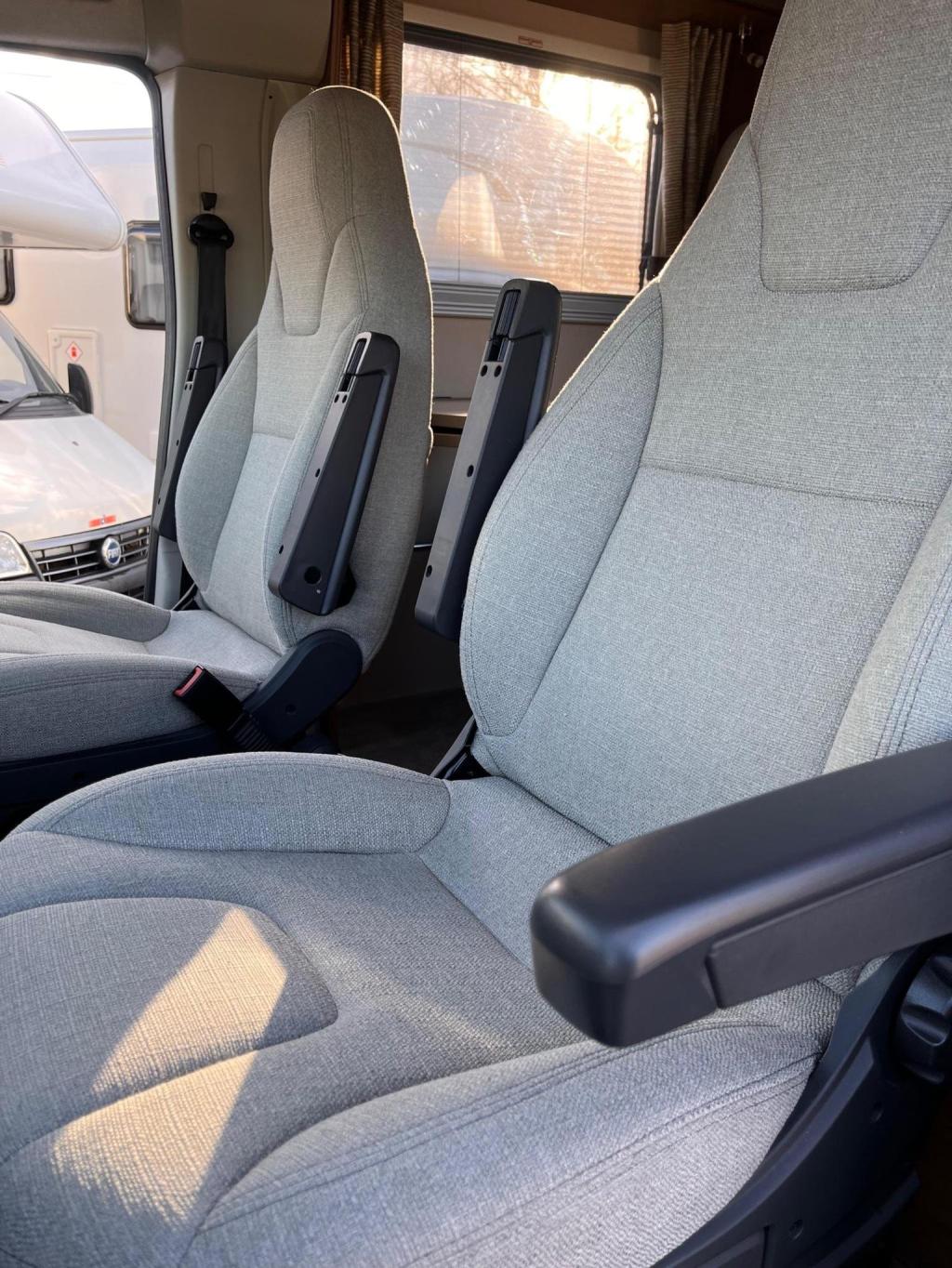 AUTO-TRAIL TRIBUTE 720