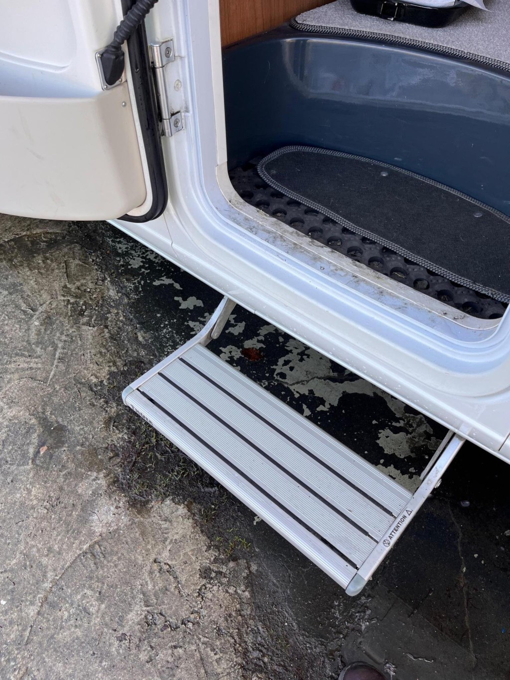 AUTO-TRAIL TRIBUTE 720