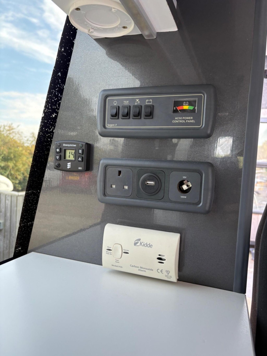 VOLKSWAGEN T6 CAMPERVAN