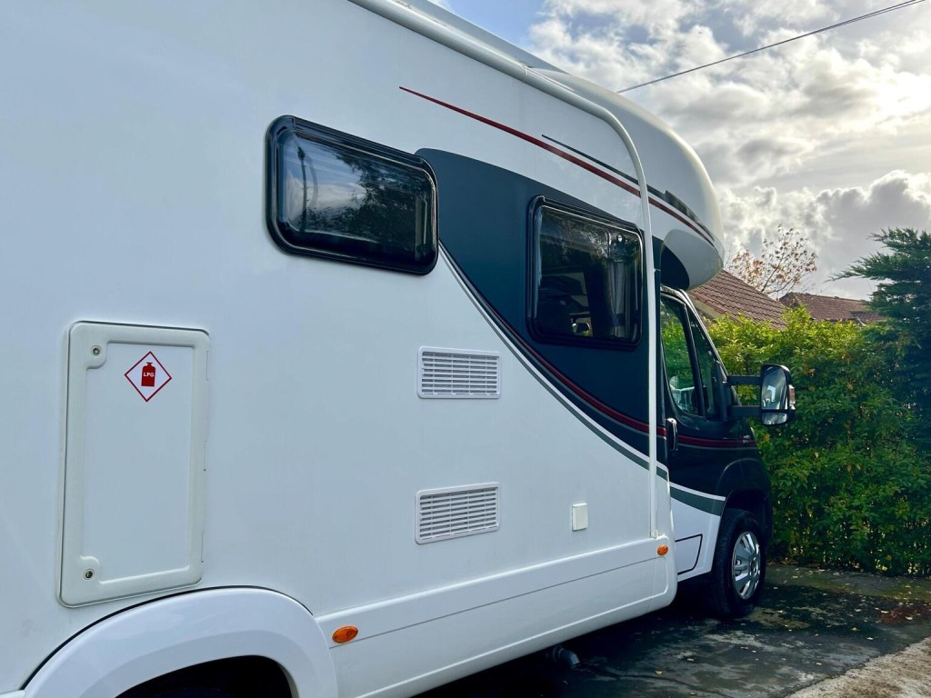 AUTO-TRAIL IMALA 732