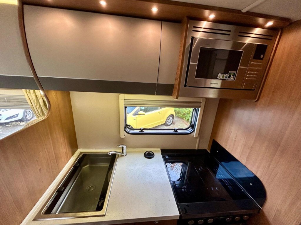 AUTO-TRAIL IMALA 732