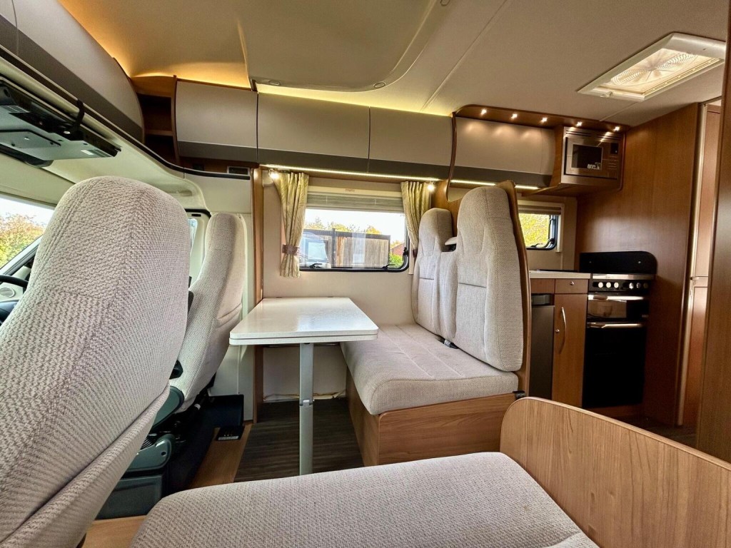 AUTO-TRAIL IMALA 732