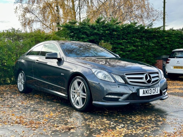 MERCEDES-BENZ E CLASS