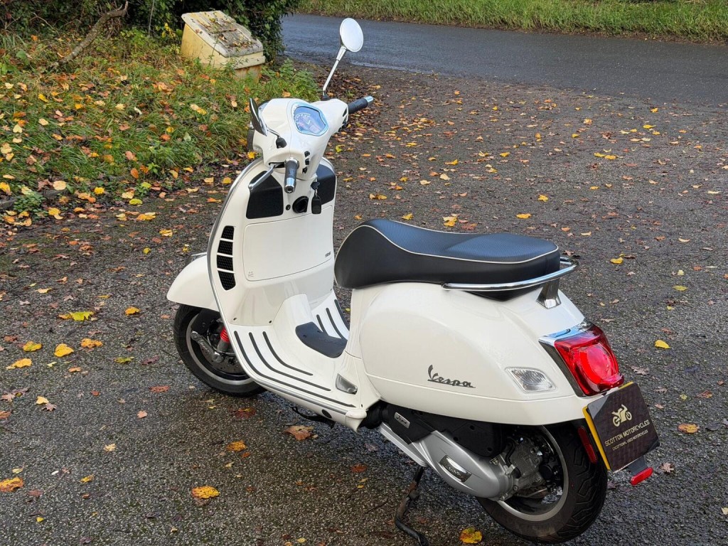 PIAGGIO Vespa