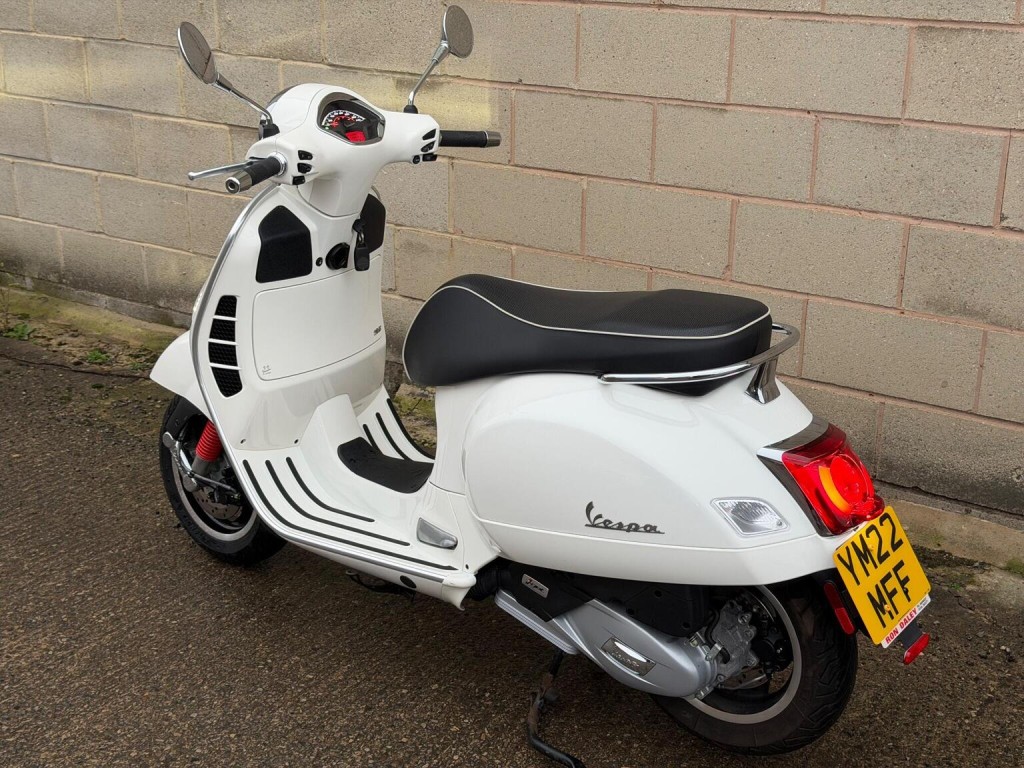 PIAGGIO Vespa