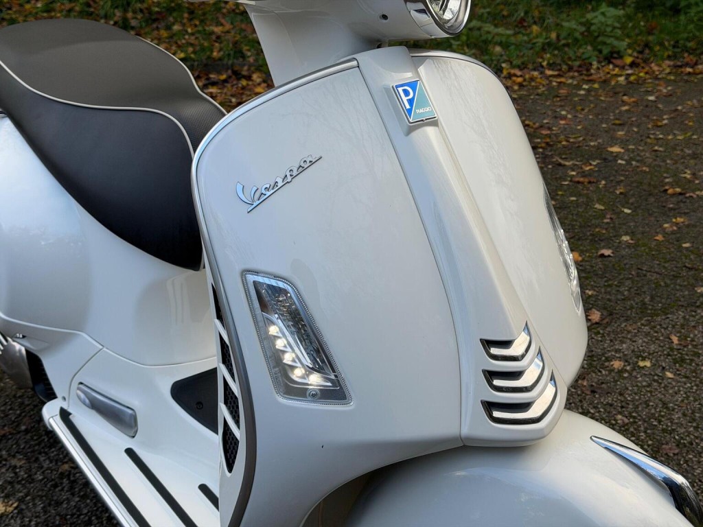 PIAGGIO Vespa