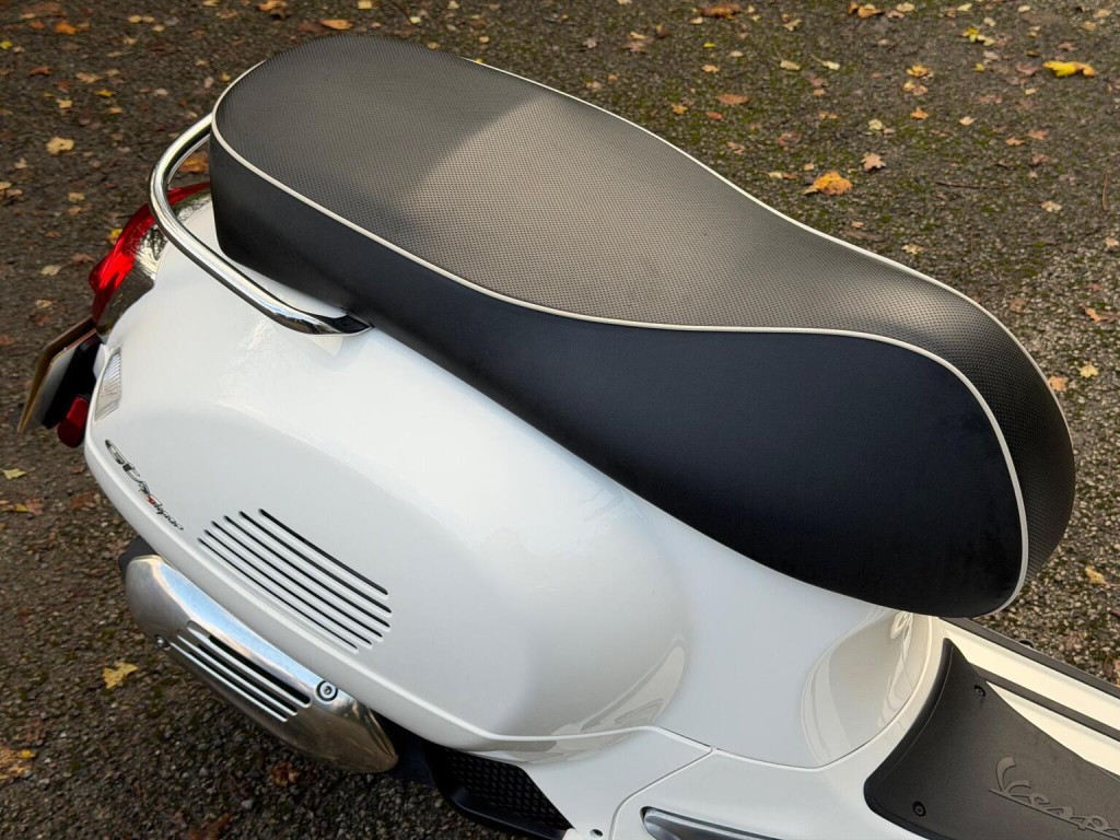 PIAGGIO Vespa