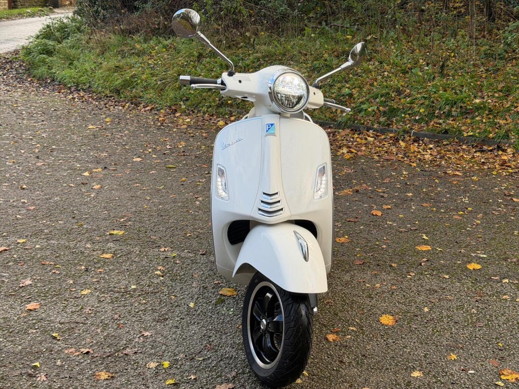 PIAGGIO Vespa