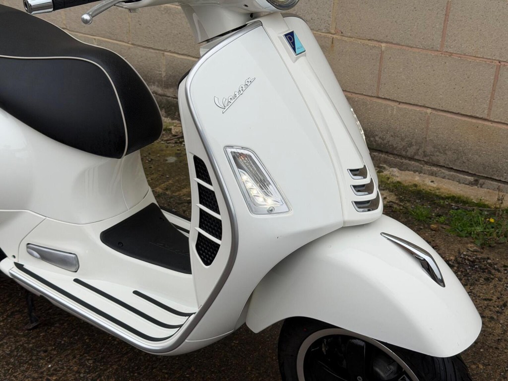 PIAGGIO Vespa