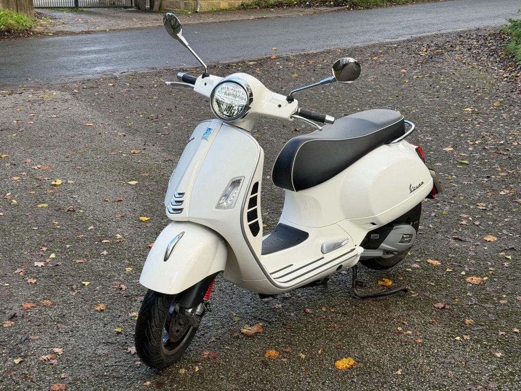 PIAGGIO Vespa