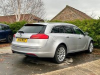 VAUXHALL INSIGNIA