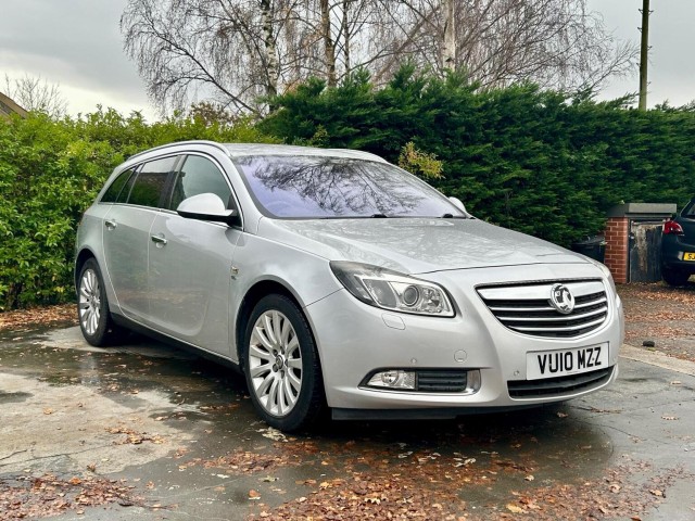 VAUXHALL INSIGNIA
