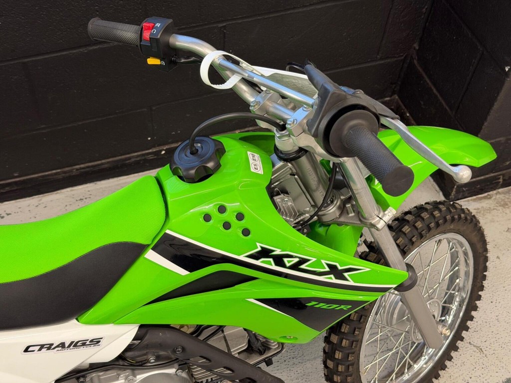 KAWASAKI KLX