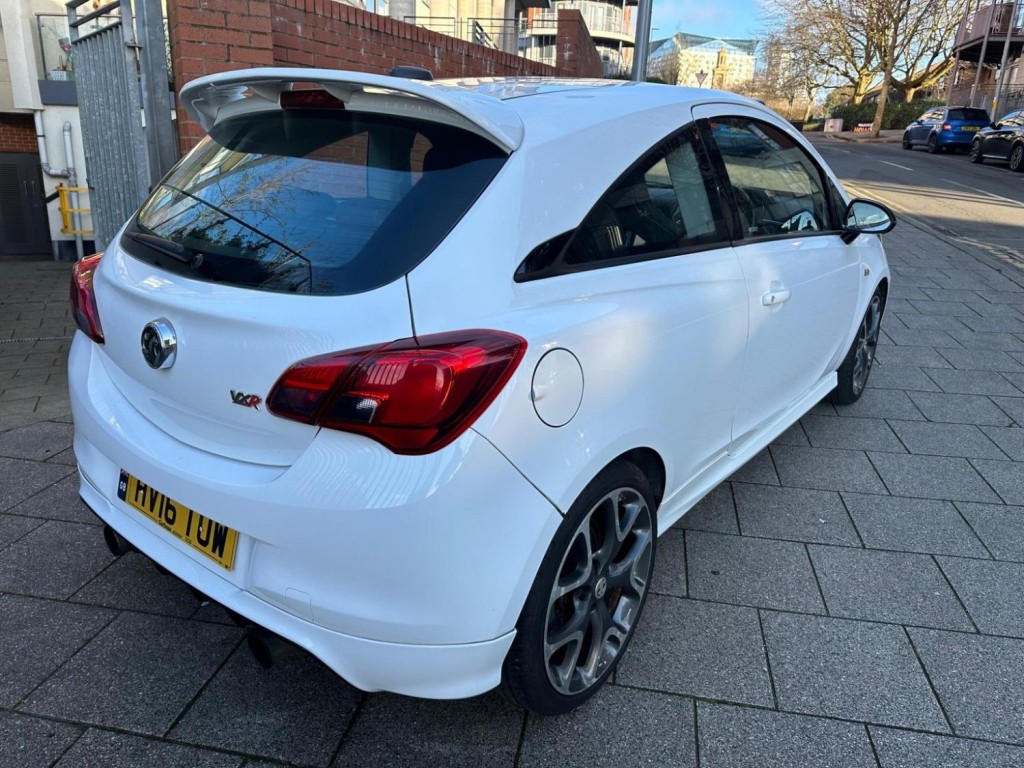 VAUXHALL CORSA