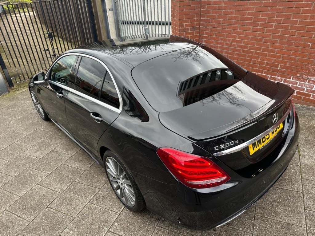 MERCEDES-BENZ C CLASS