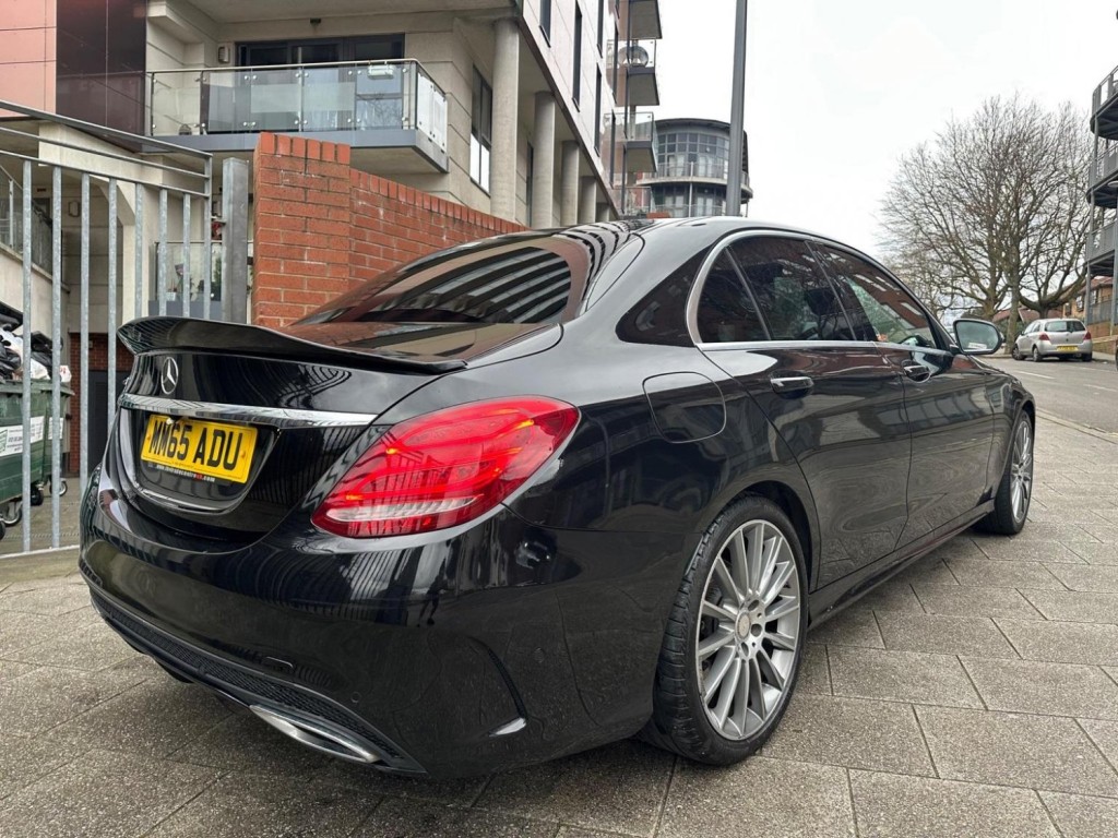 MERCEDES-BENZ C CLASS