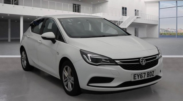 VAUXHALL ASTRA