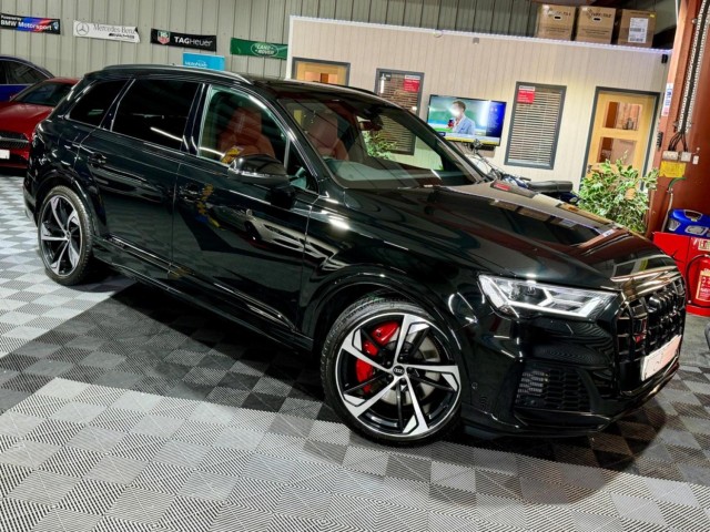 AUDI SQ7