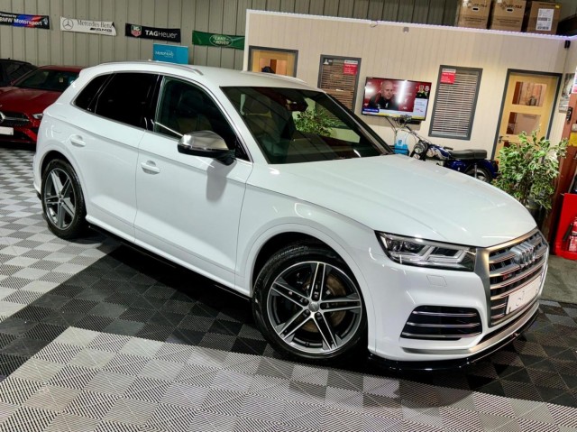 AUDI SQ5